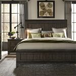 Thornwood Hills Panel Bed - Image 3