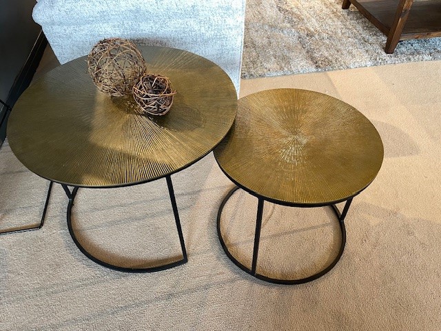 Riverside 2 Piece Nesting Cocktail Table