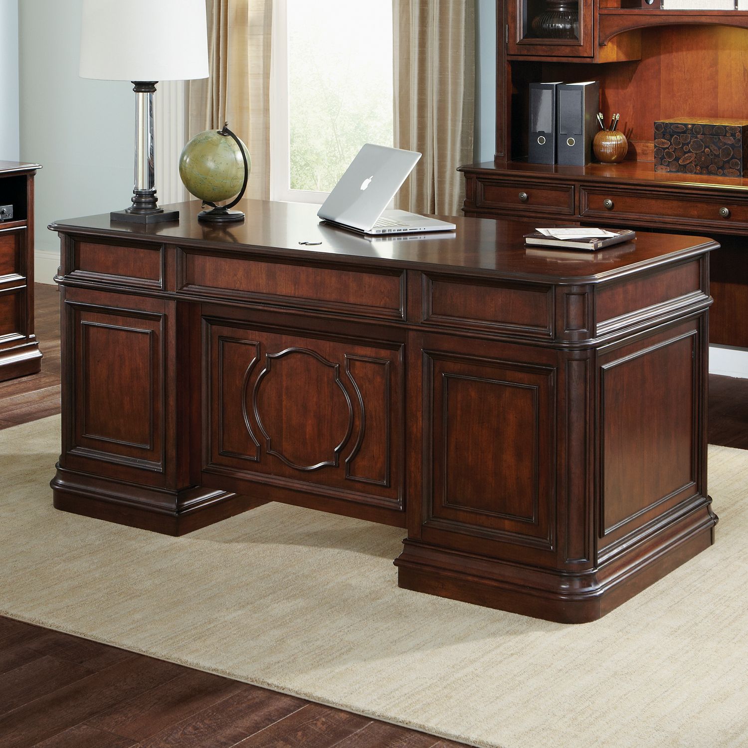 Liberty Brayton Manor Jr. Executive Desk