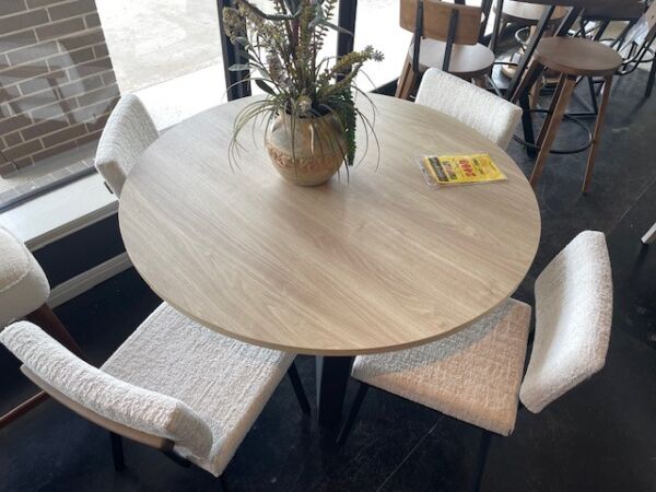 Amisco Ellington Dining Table & Four Wesley Dining Chairs