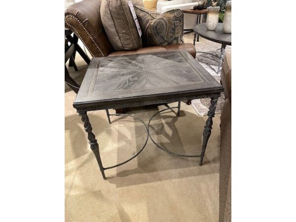 Hooker Traditions Rectangle Side Table