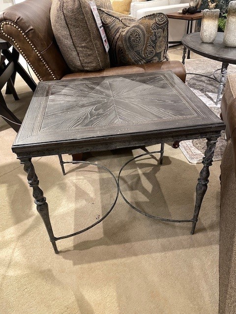 Hooker Traditions Rectangle Side Table