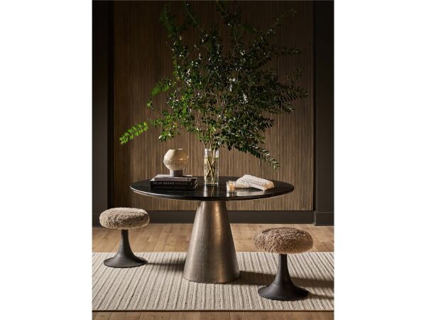 Universal Kira Stool - Image 4